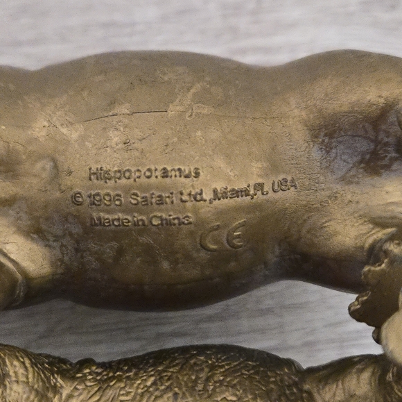 Vintage Safari/Terra By Battat Hippopotamus and Rhinoceros Figures Set Of 3 1996 - Picture 7 of 9